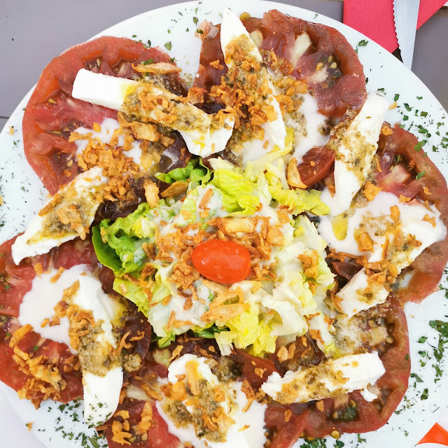 Salade Tomates Mozzarella Di Bufala