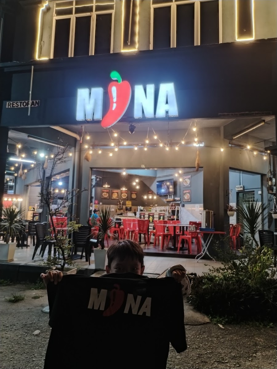 Mina Seafood & Tomyam