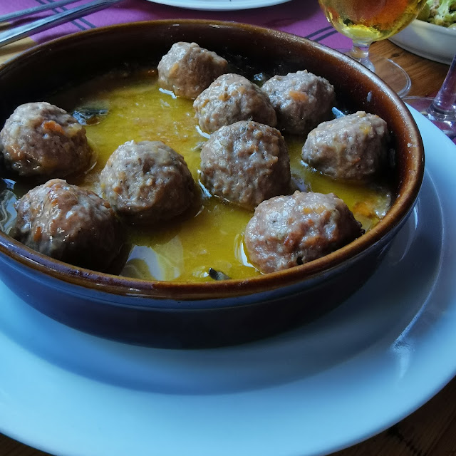 Albondigas