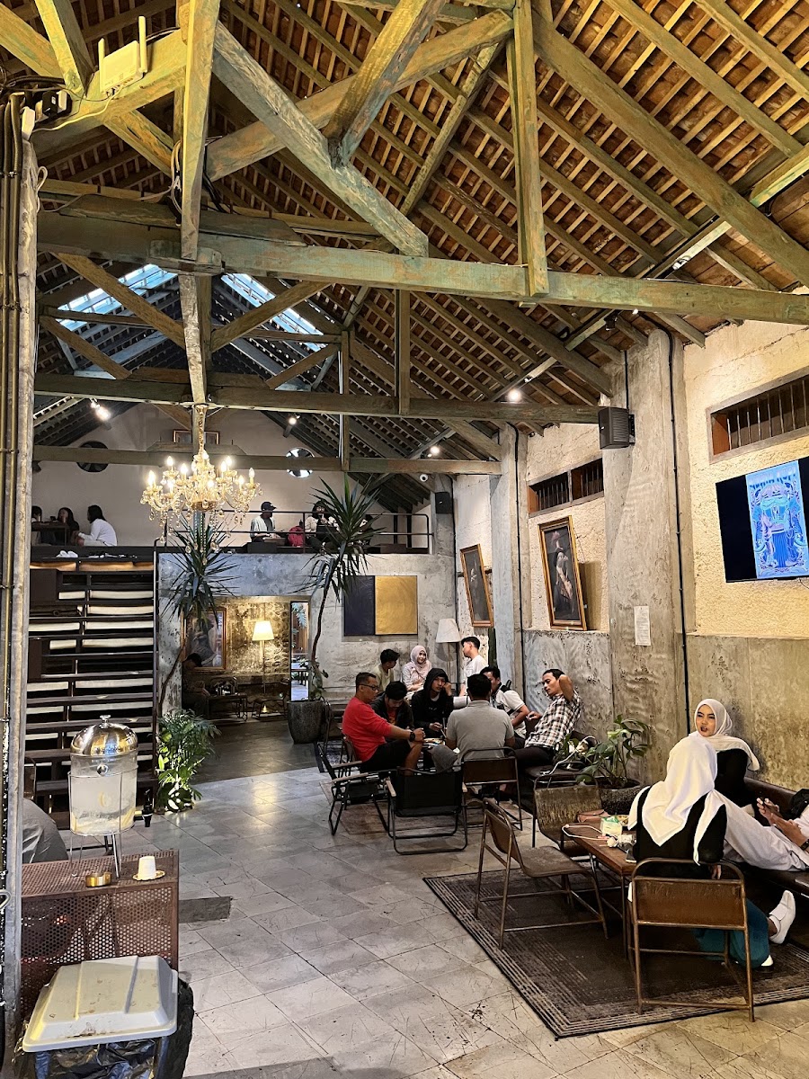 Two.Days Coffee & Space