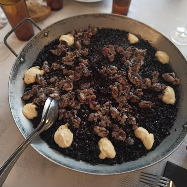 Arroz Negro Con Chipirones