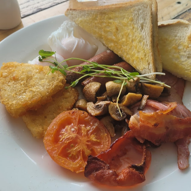 Big Brekkie