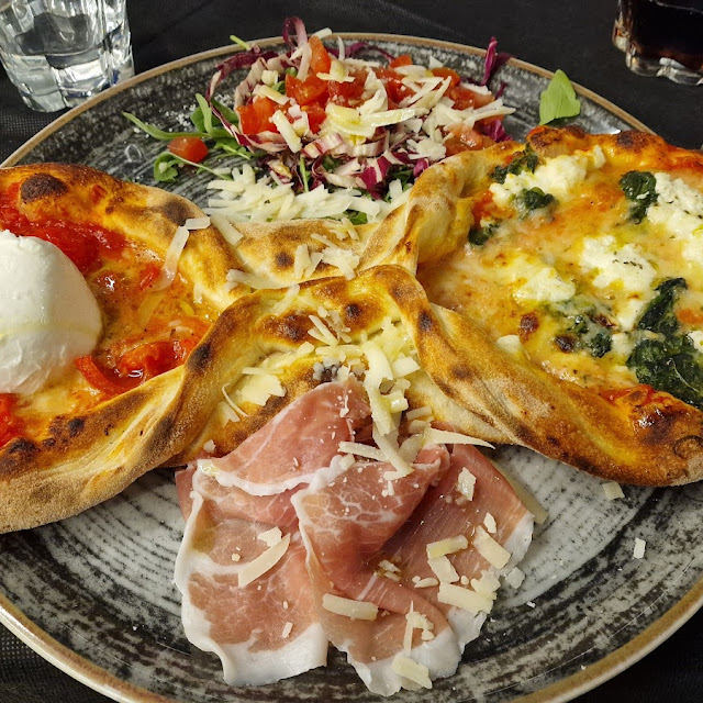 Pizza Cannnolo