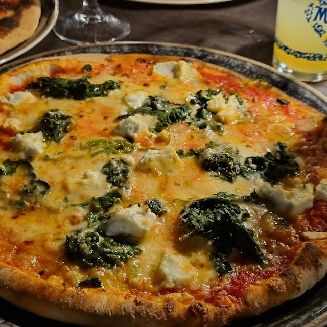 Spinach Pizza