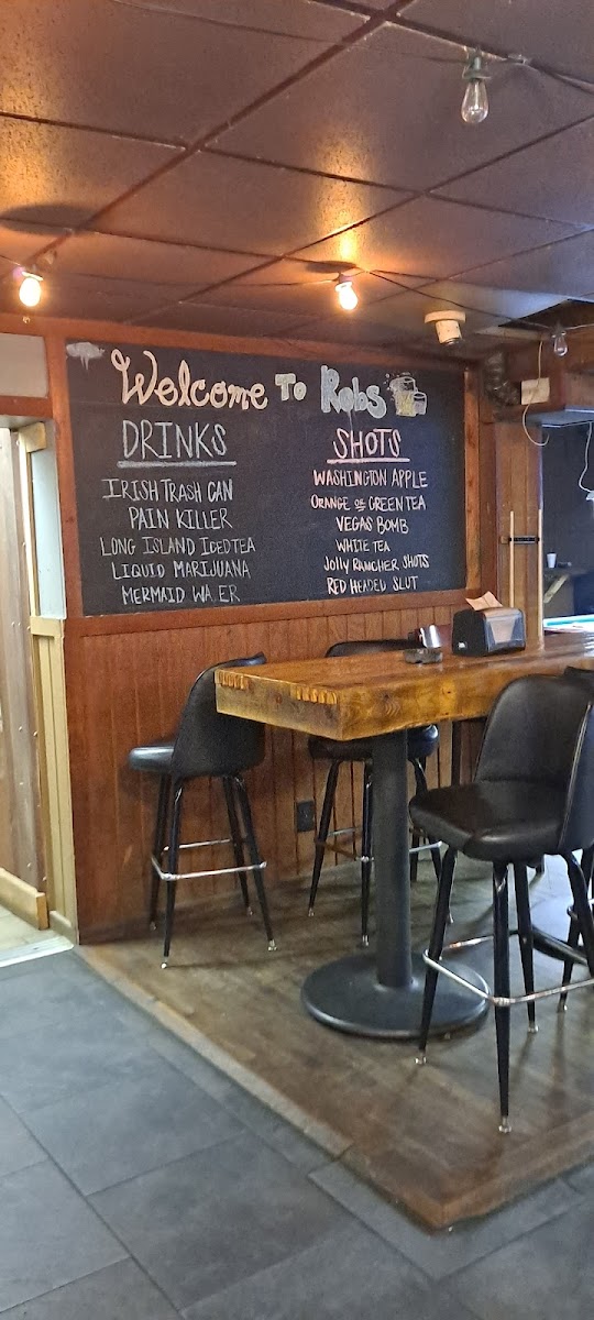 Rob's Restaurant & Lounge