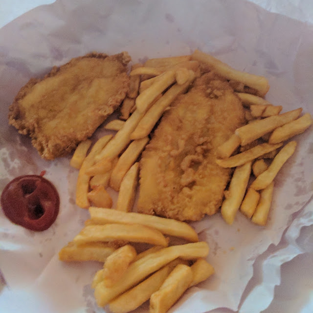 2 Fish and 1 Chips
