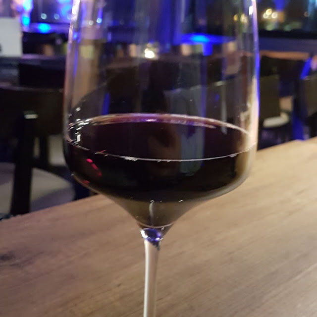 Calice Di Primitivo Di Manduria