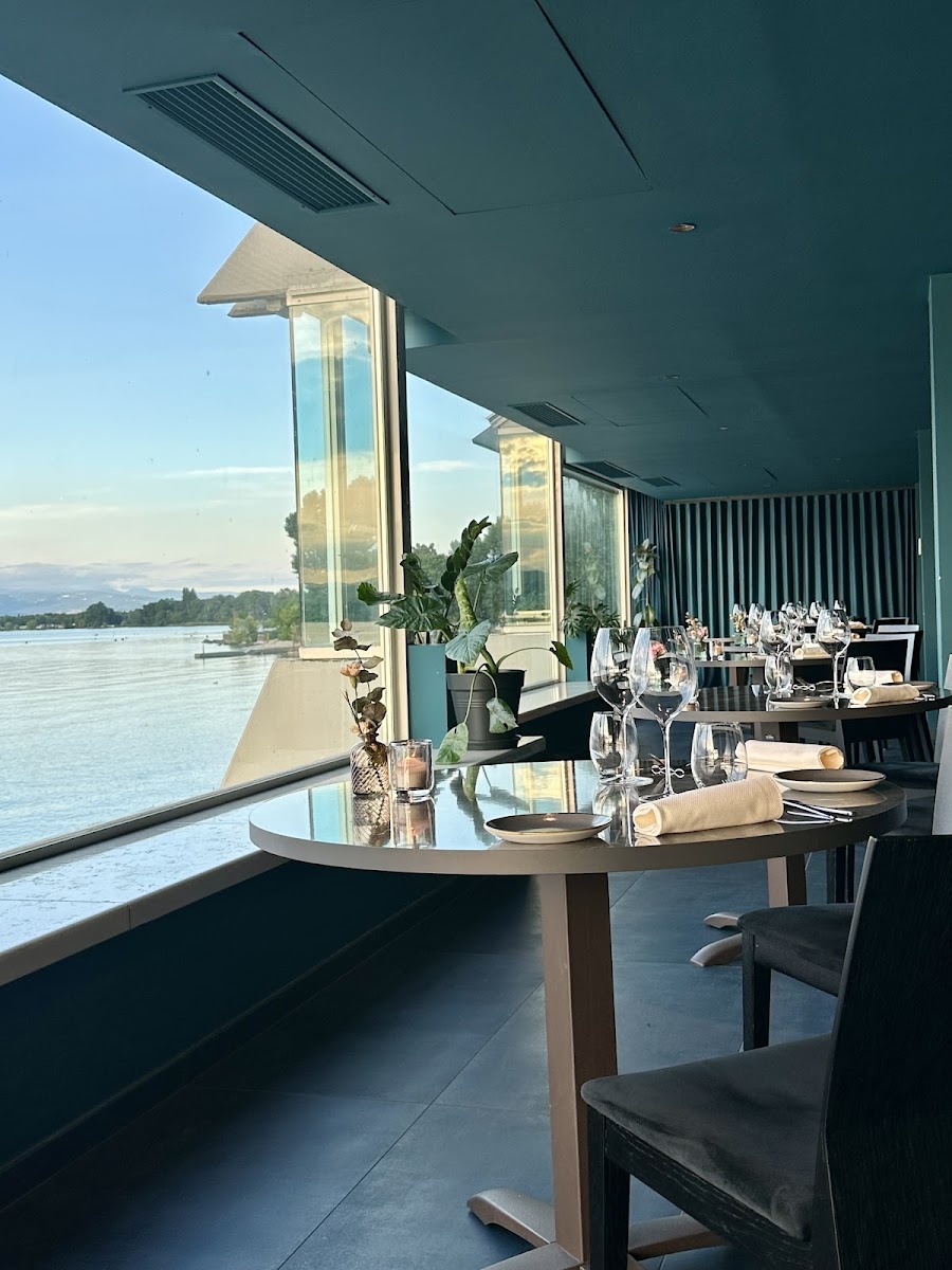 Altaripa Restaurant&lounge