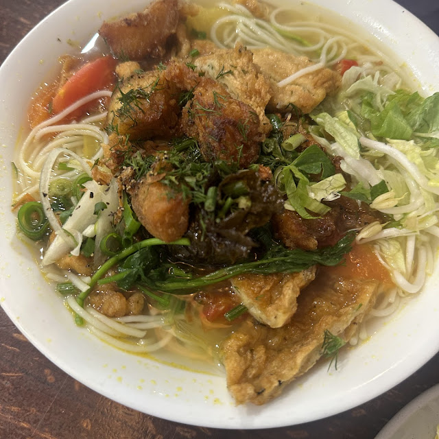 Fish Cake Noodle Soup Combination - Bun Cha Cha Thap Cam