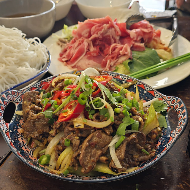 Rare Beef Papaya Salad - Goi Boi Tai Chanh