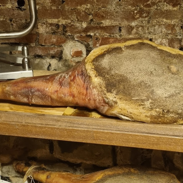 Prosciutto Di Cantina