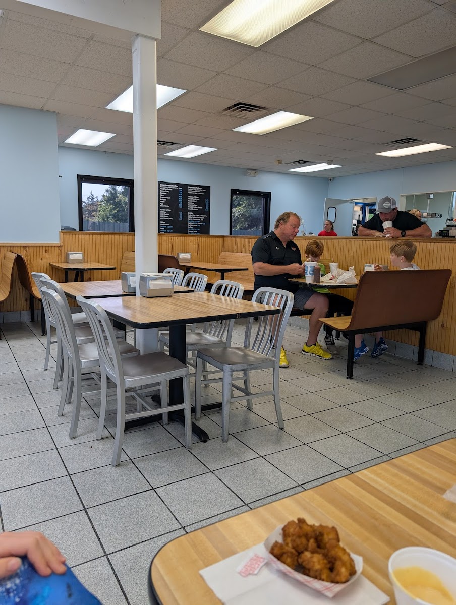 Kings BBQ, Burgers & More