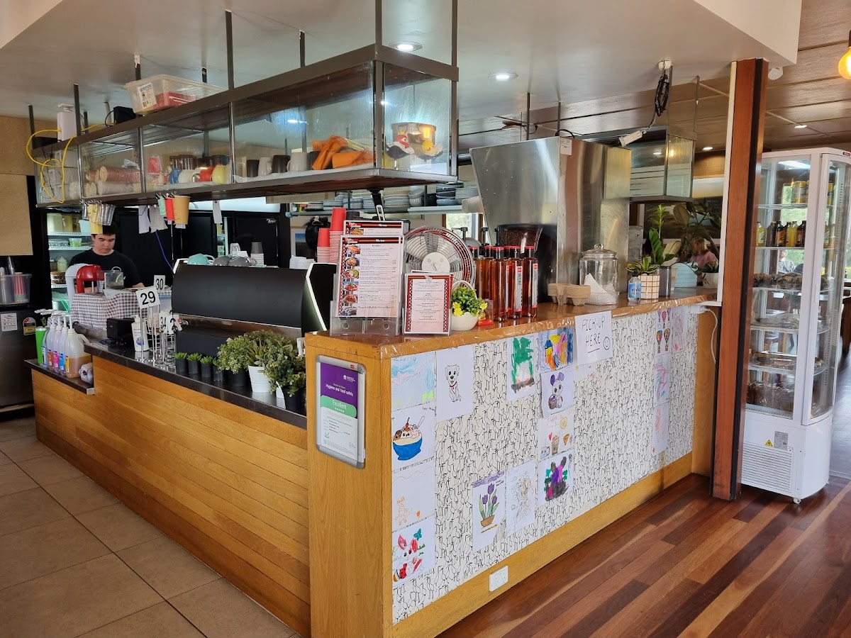 Teas & Greens Cafe