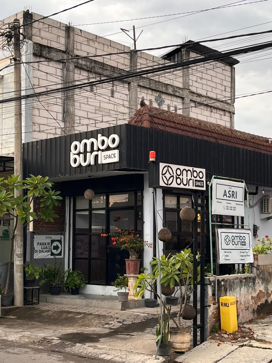 Omboburi Space, Sweet & Savory