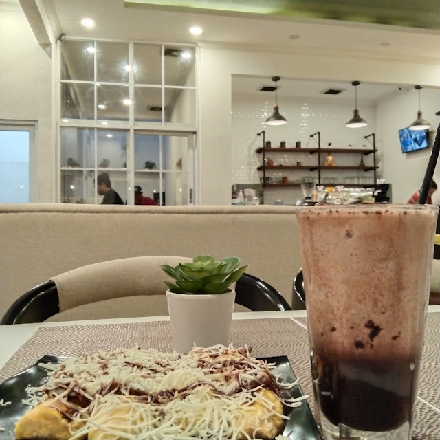 Pisang Bakar Coklat Keju