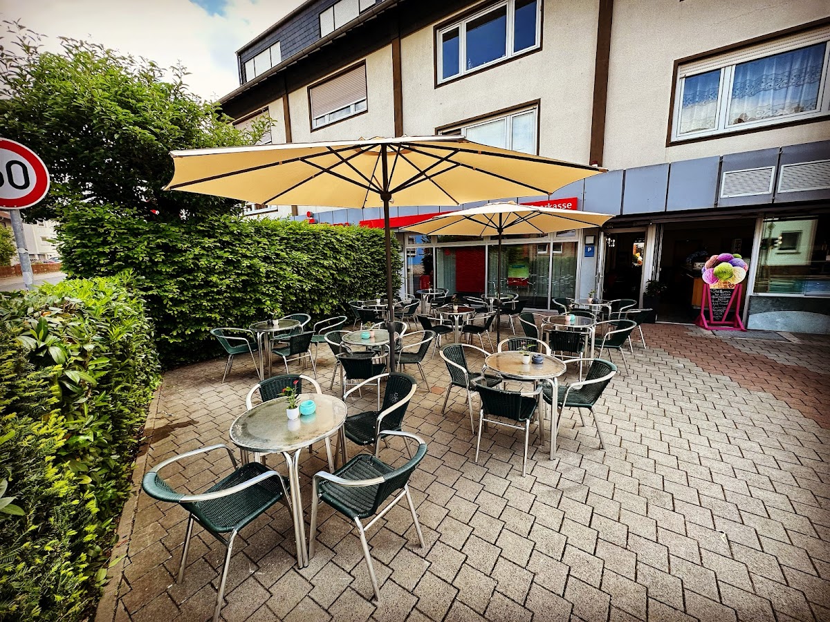 DolceNera Eiscafé