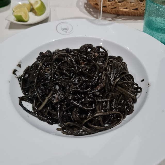 Spaghetti Con Nero Di Seppia