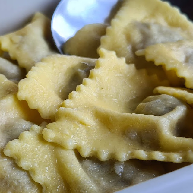 Ravioli Di Brasato Burro E Salvia