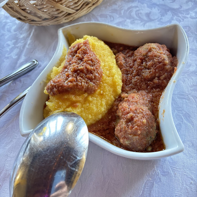 Polenta E Polpette Di Melanzane