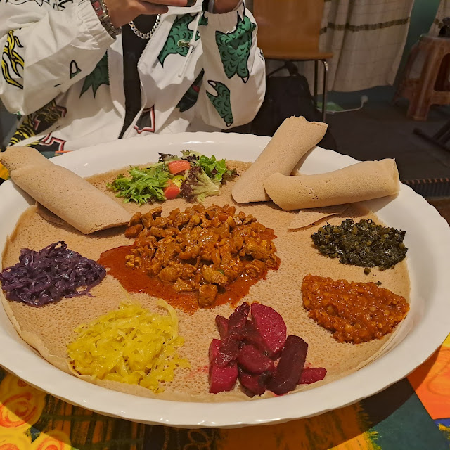 Vegetarian Platter with TIBS
