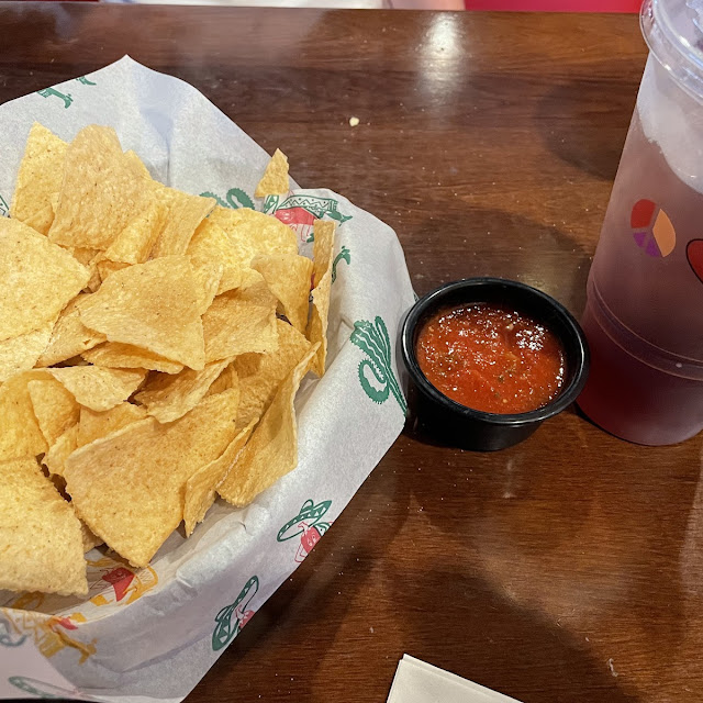 8 Chic Faj Nachos