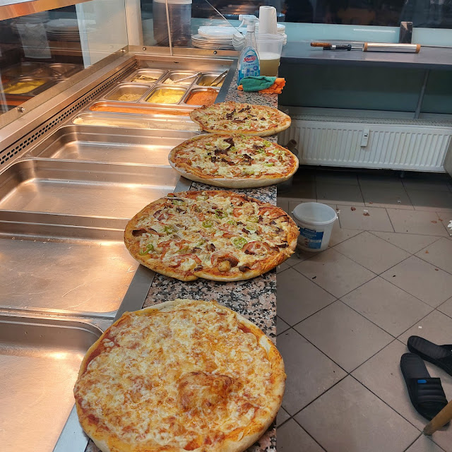 Wir Warten Auf Sie Alle Beste Grüße