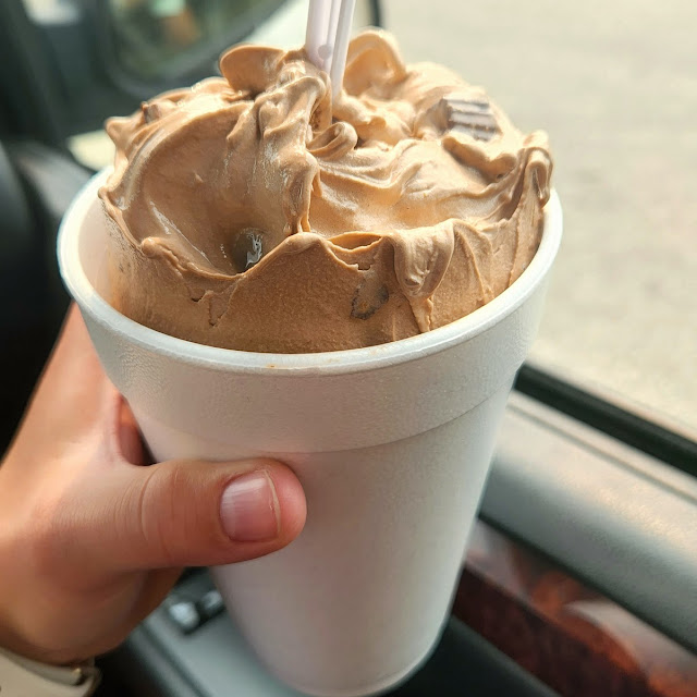 Peanut Butter Cup Flurry