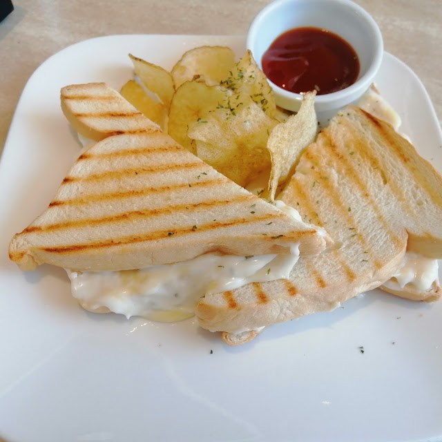 Grilled Cheese Sandwhich