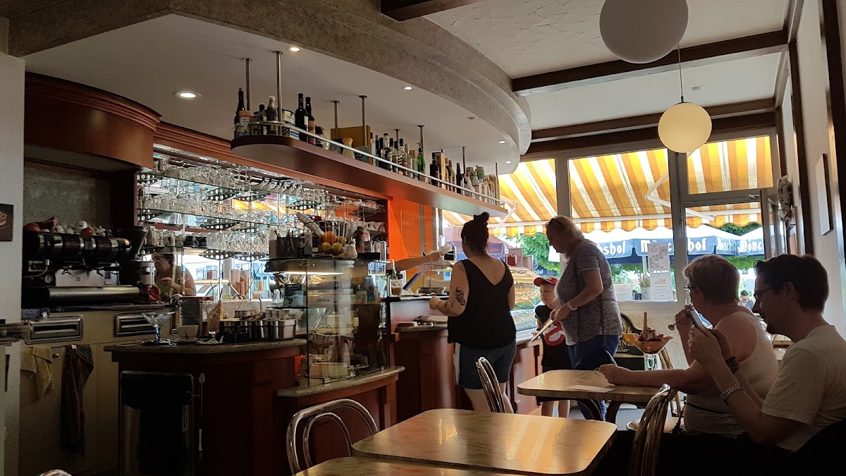 Eiscafé Lucia