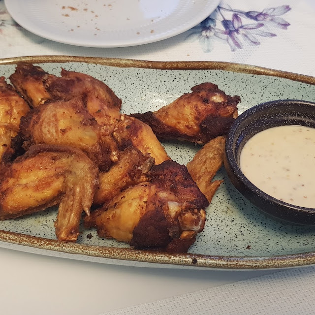 Alitas Con Salsa de Mostaza