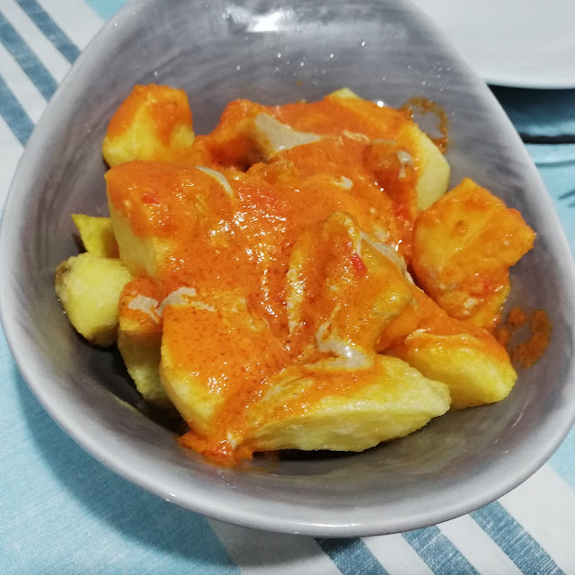 Patatas Bravas Ración