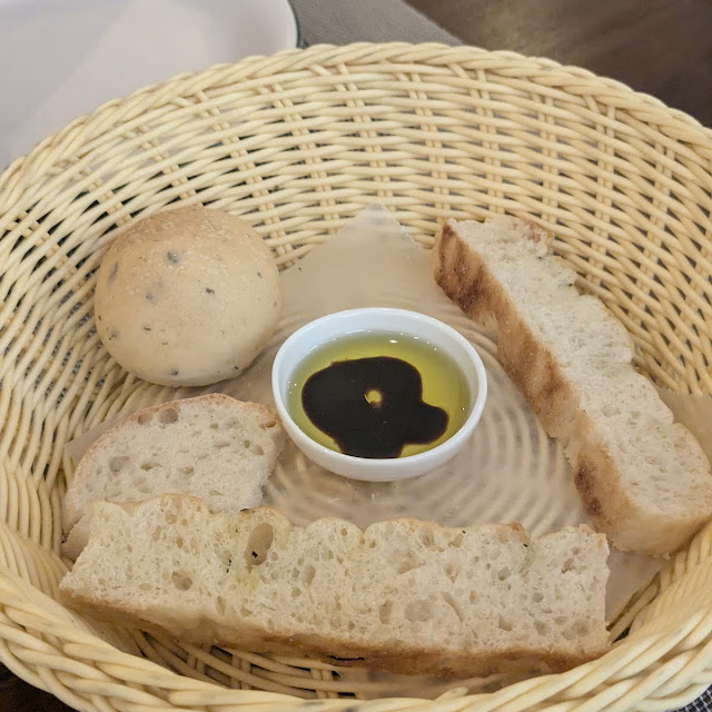 Complimentary Bread