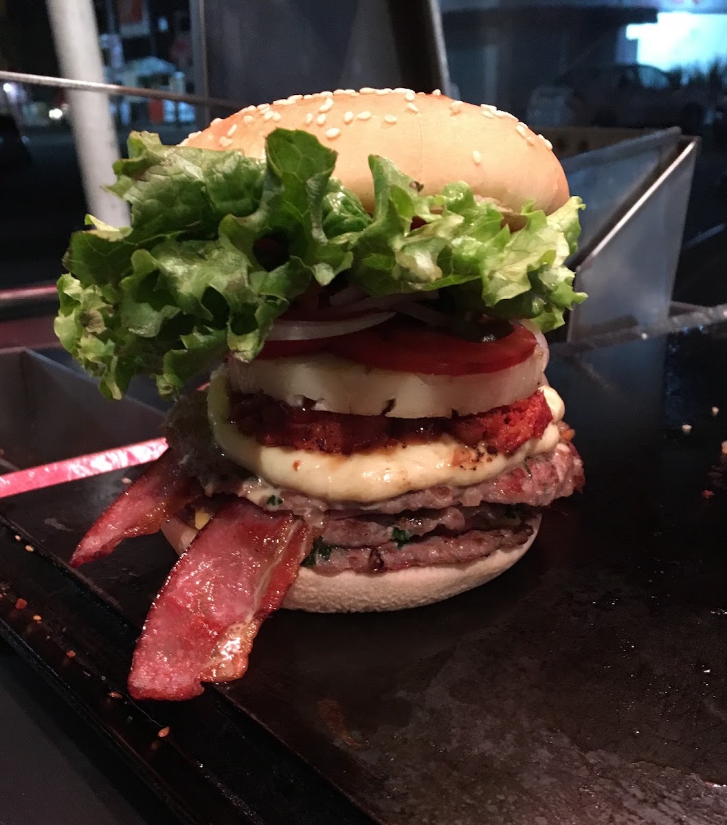 Monstruo Hamburguesas