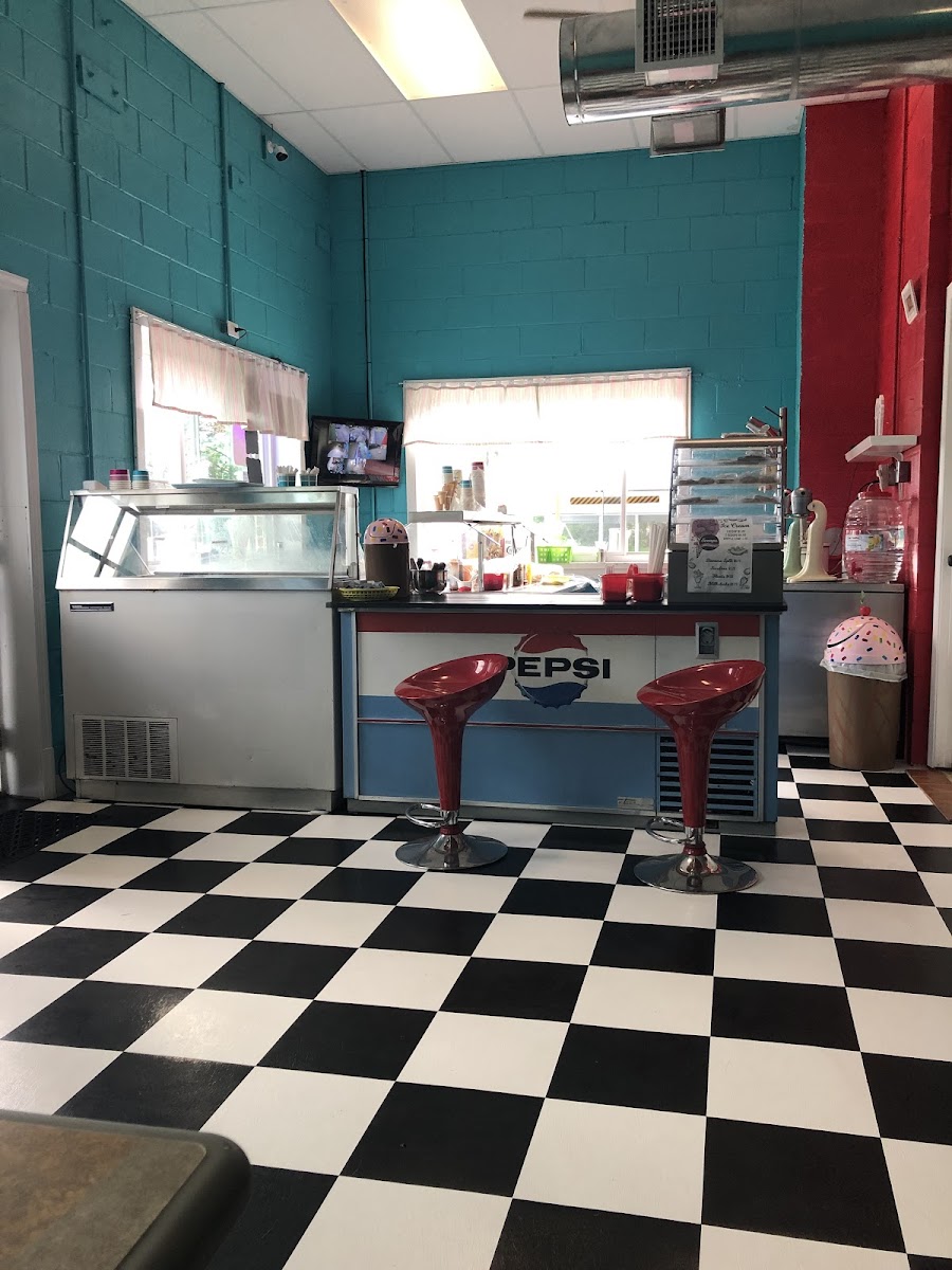 Scoops Ice Cream Shop