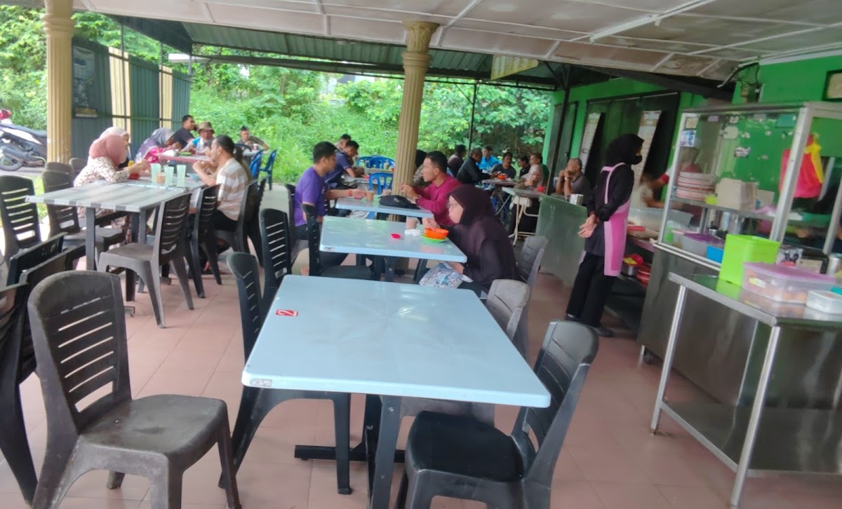 Warung Makan Puan Halus