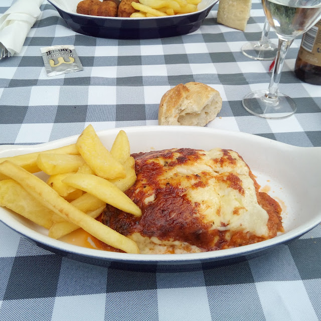 Lasaña Con Patatas Fritas