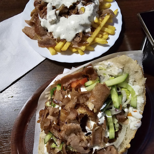 Dönerteller Und Döner