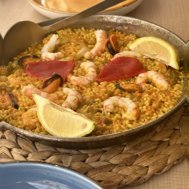 Paella Mixta