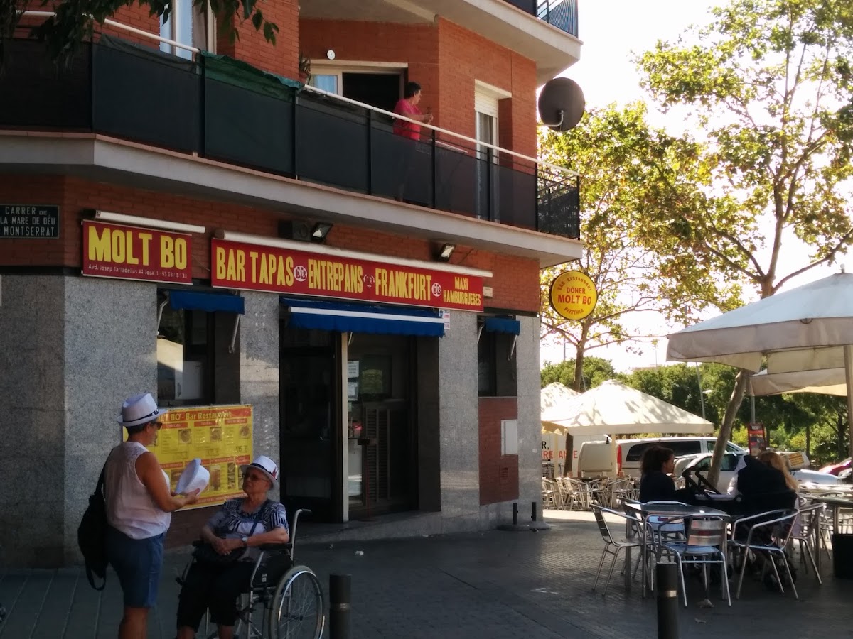 Bar-Restaurante DONER MOLT BO