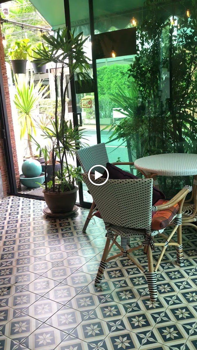 The Green House Cafe