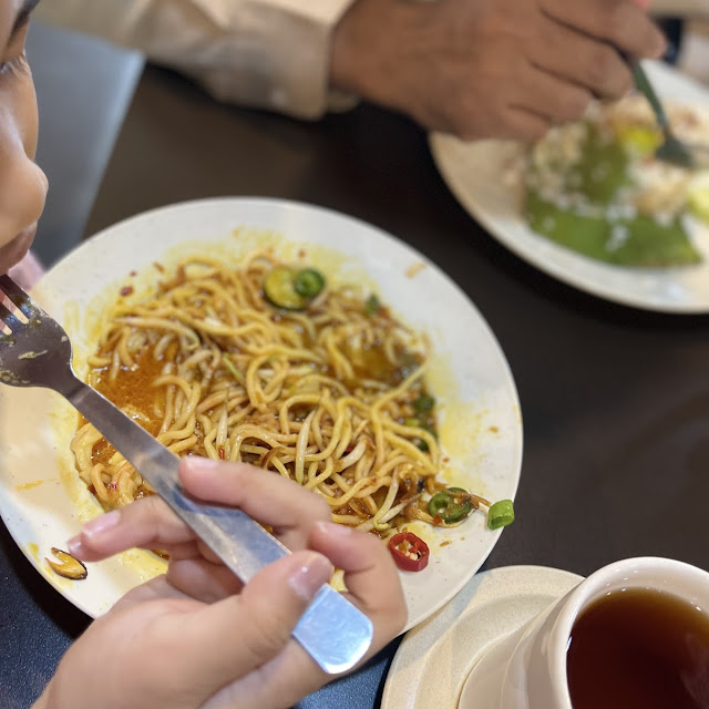 Mee Curry