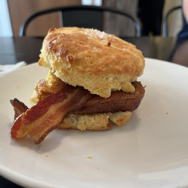 Biscuit with Bacon Baked Egg and Pimento Cheese