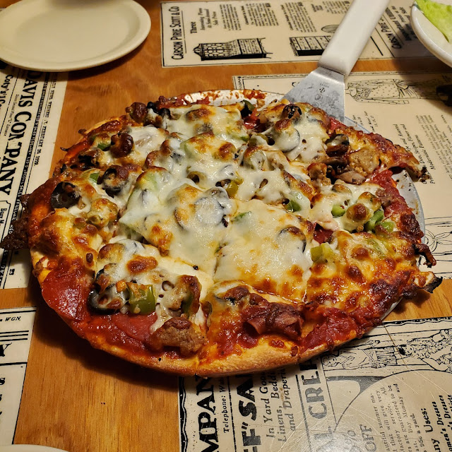 Special Six Pizza
